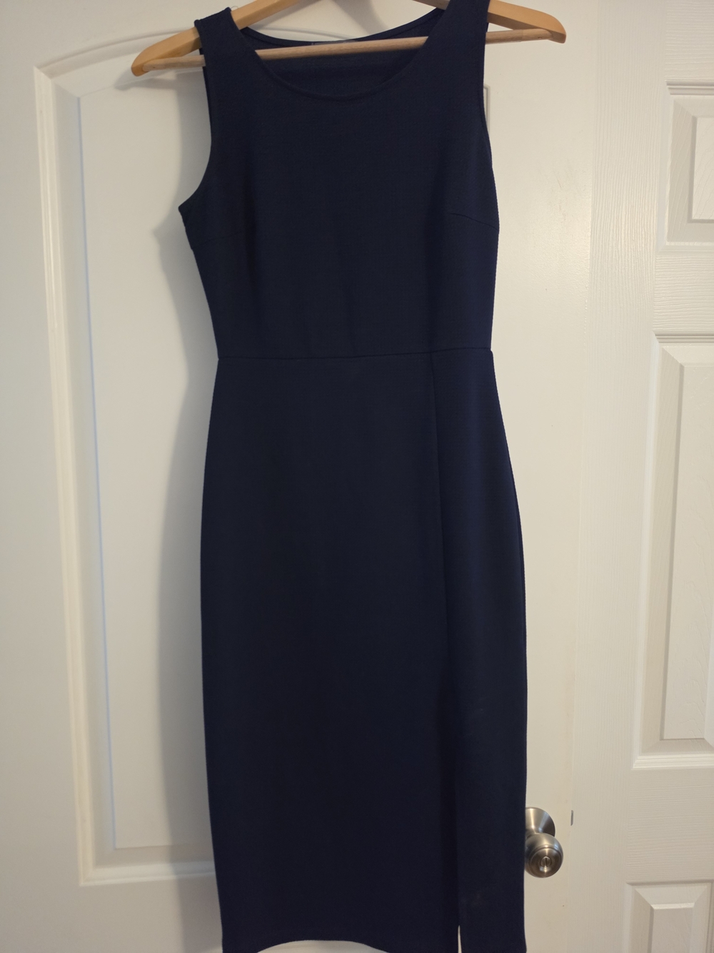 Soprano Navy Sleeveless Sheath Dress